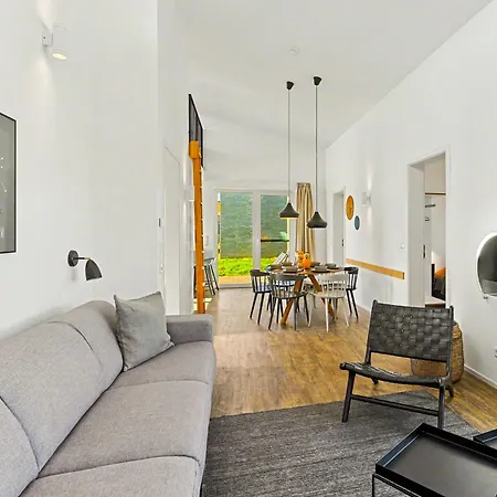 Casa vacanze Haus Schmidt - 305 By Interhome Lembruch